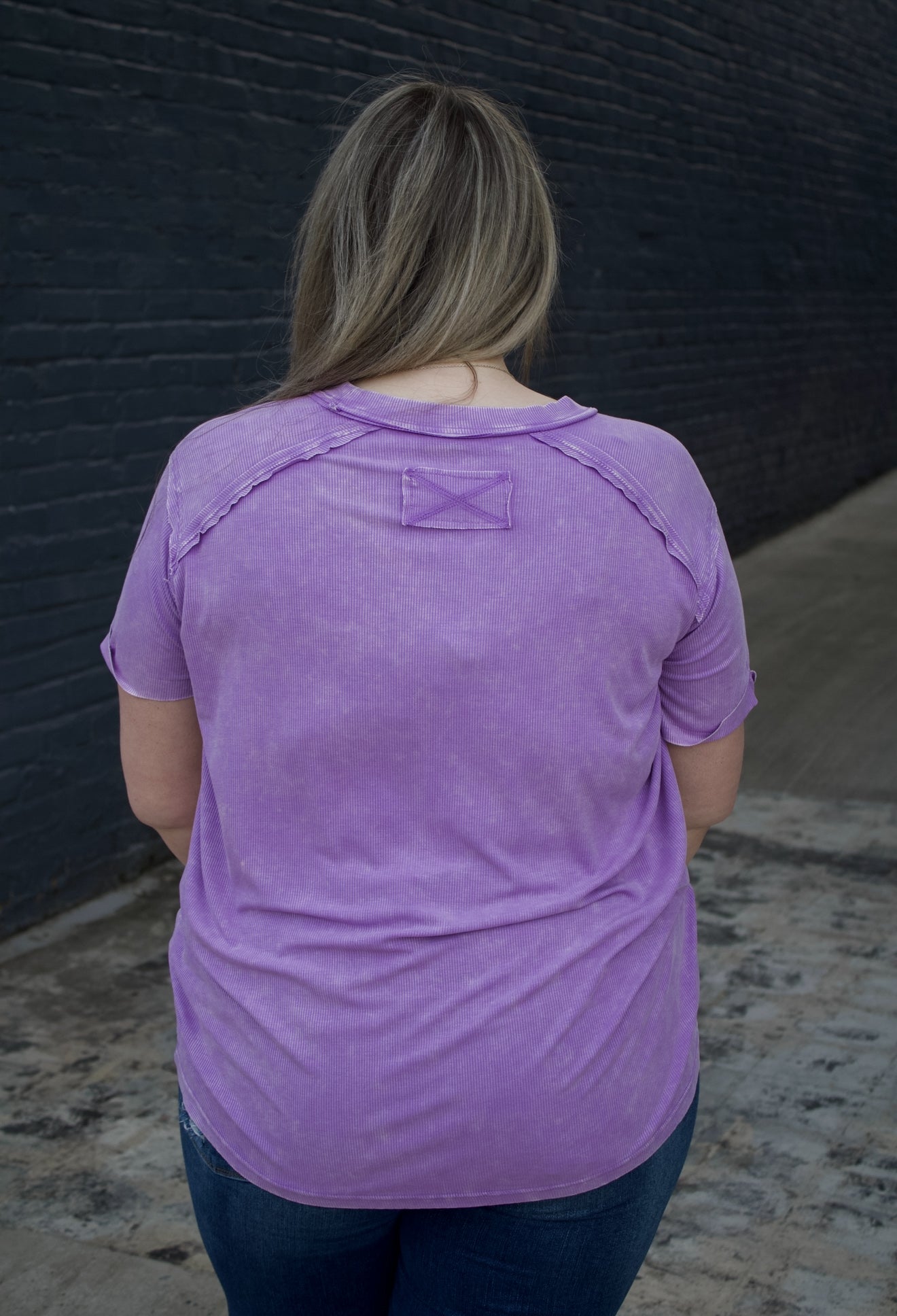 The Carmina Washed Ribbed Tee - Lavender