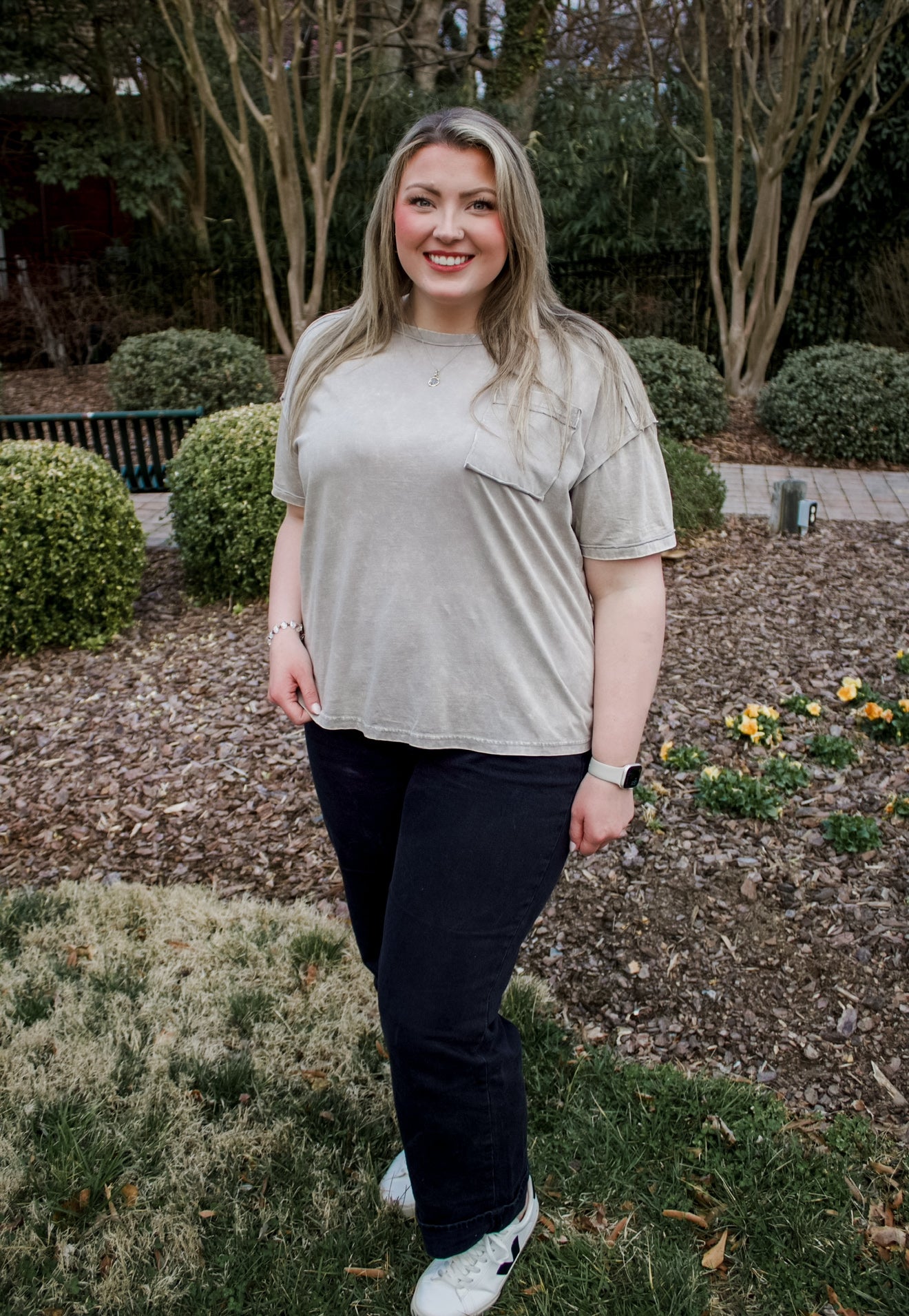 CURVY - The Molly Acid Wash Tee - Sleet
