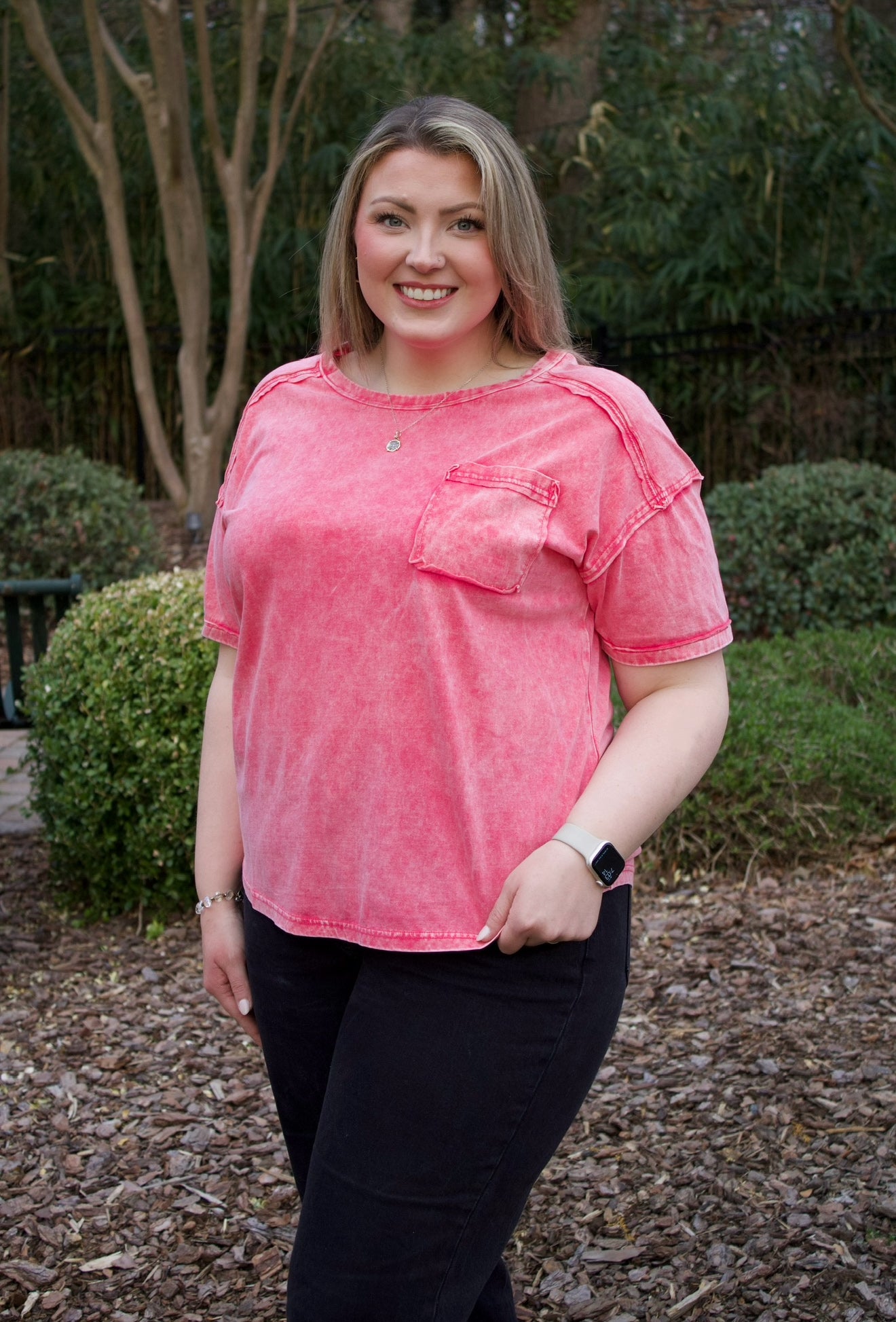 CURVY - The Molly Acid Wash Tee - Hot Pink