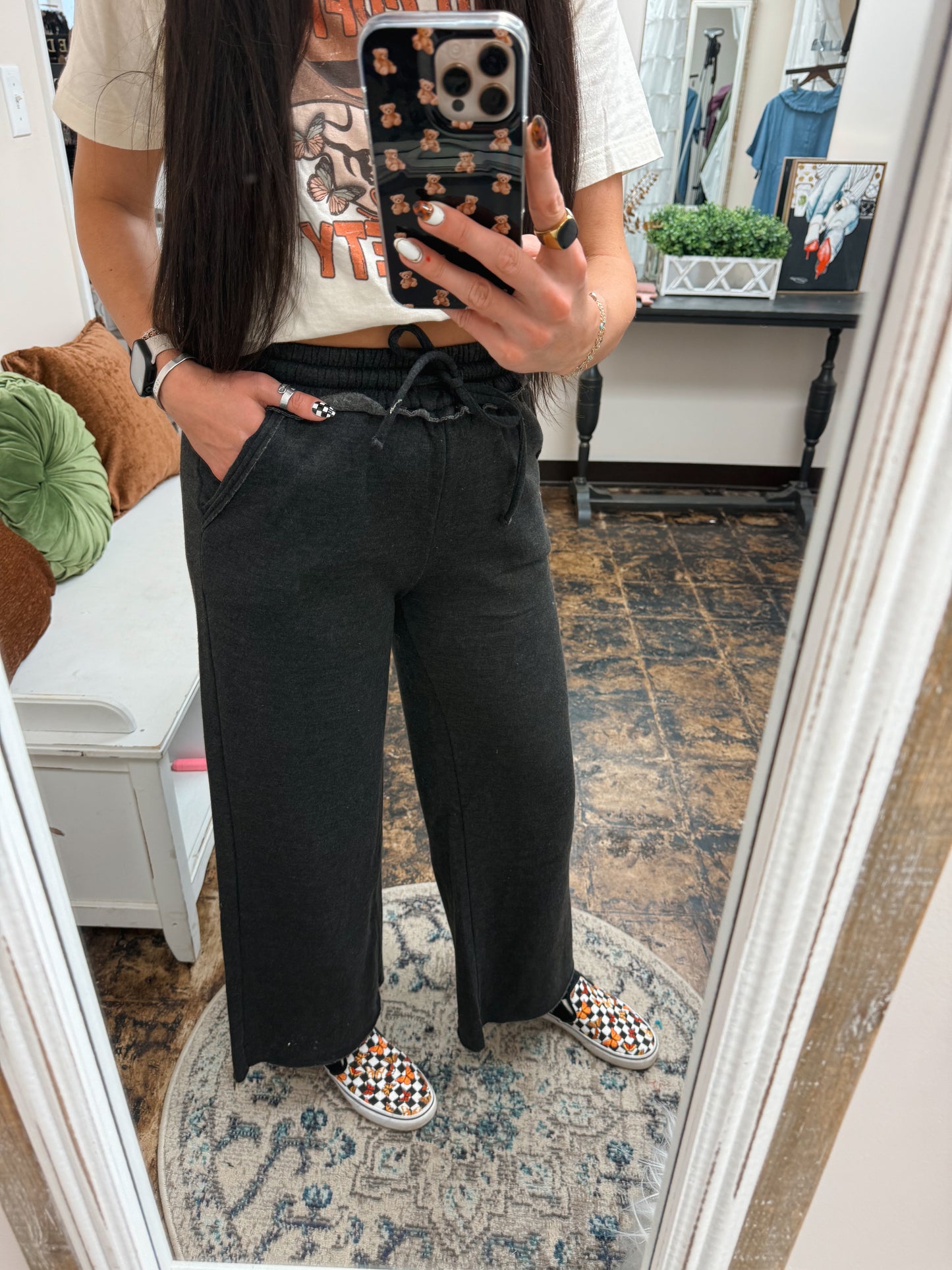 The Cambree Palazzo Sweatpants - Black