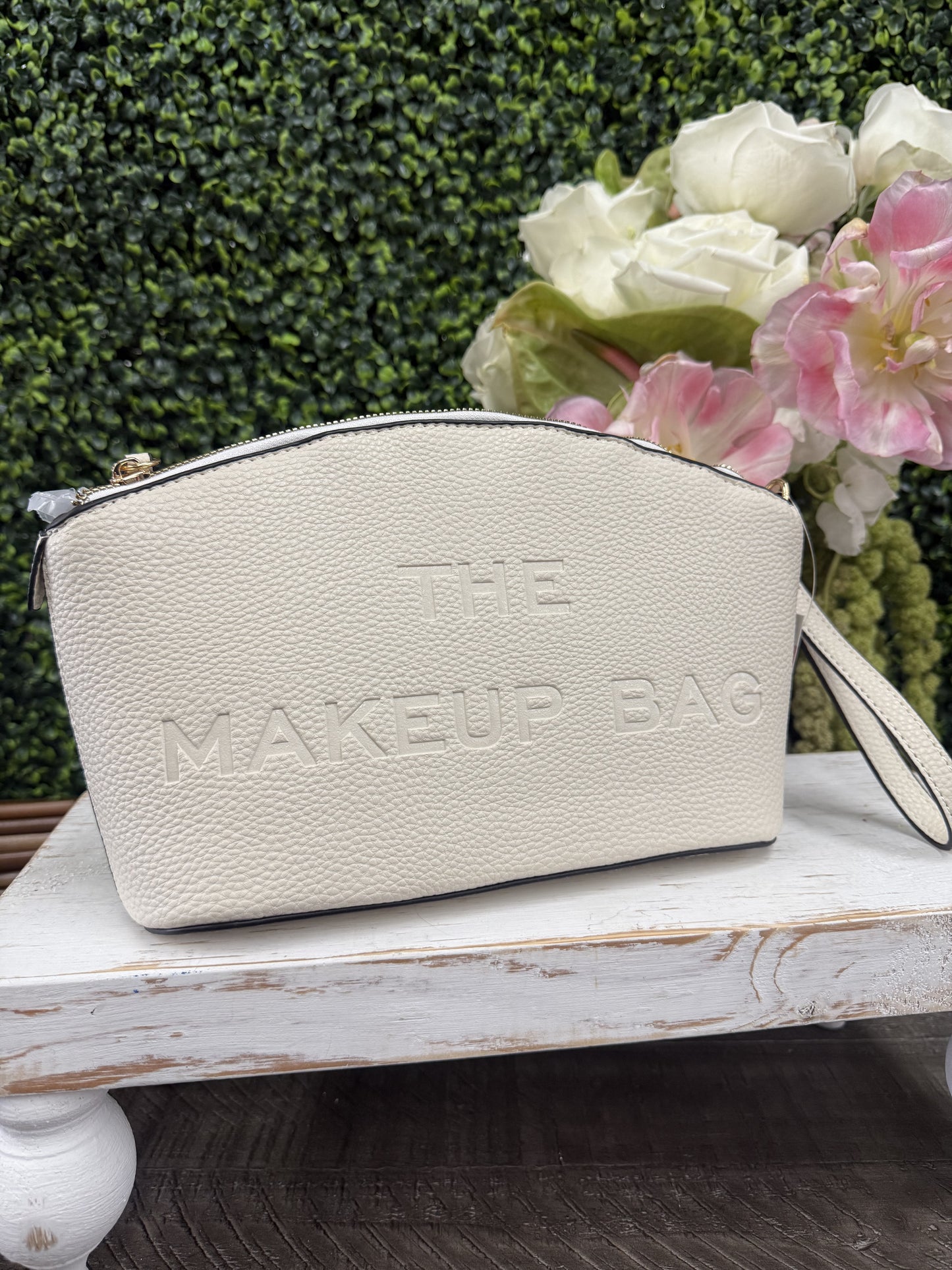 The Makeup Bag - Ivory