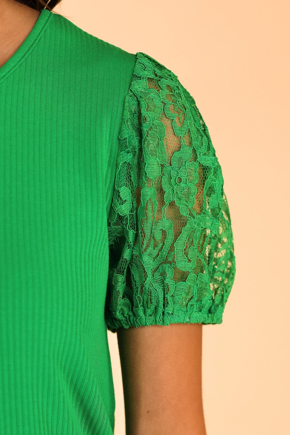 FINAL SALE - The Perfect Day Top - Kelly Green