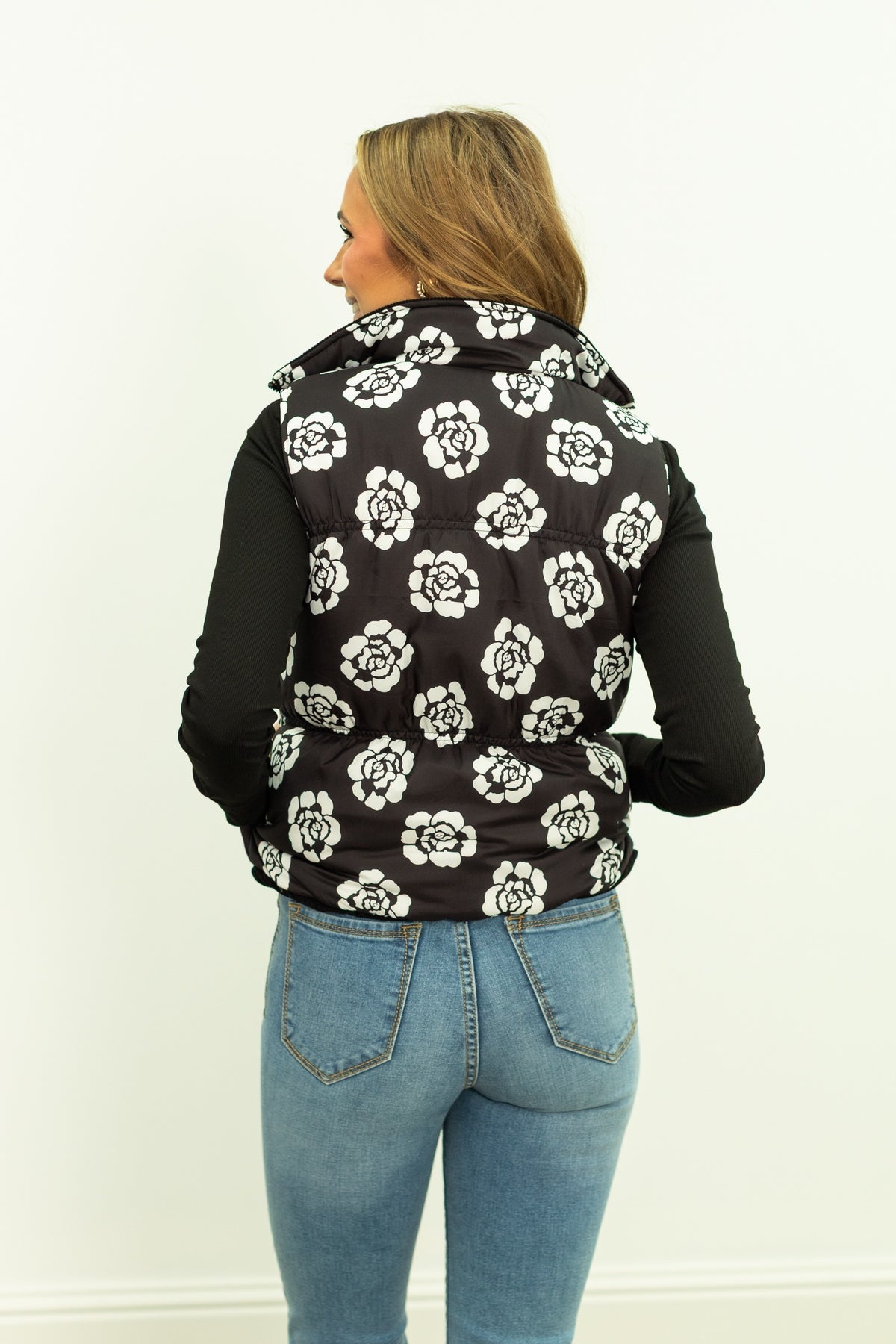 The Maizie Reversible Puffer Vest - Black/Floral