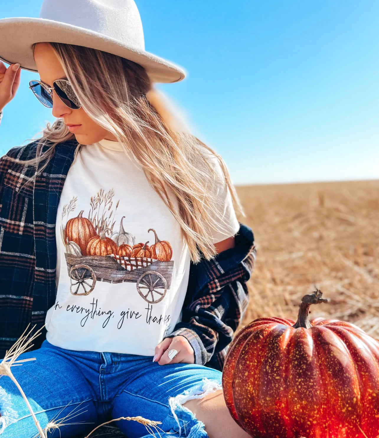 VIBE PREORDER - In Everything Give Thanks Tee