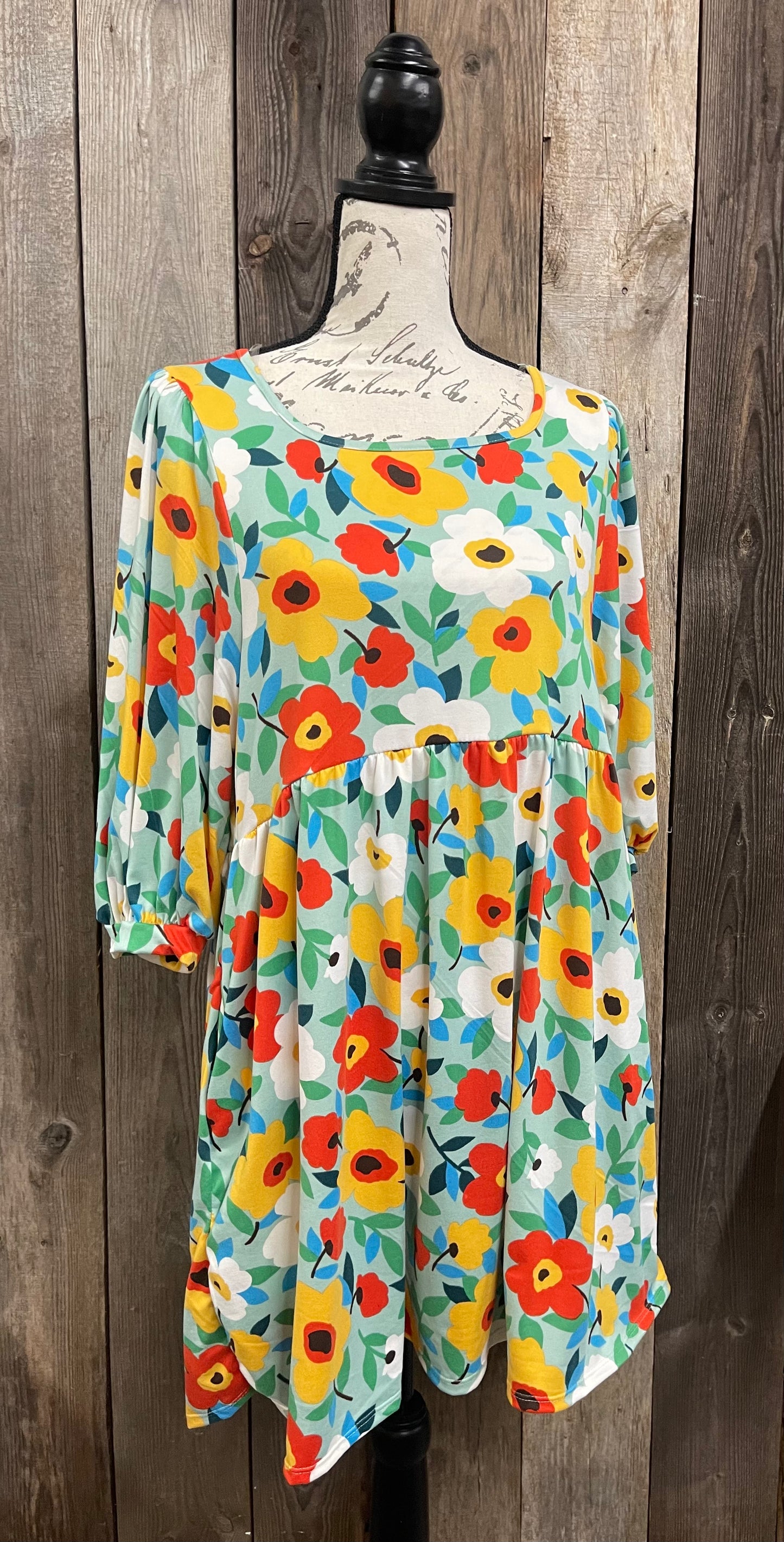 FINAL SALE - CURVY - The Sylvie 3/4 Sleeve Fit & Flare Midi Ruffled Dress