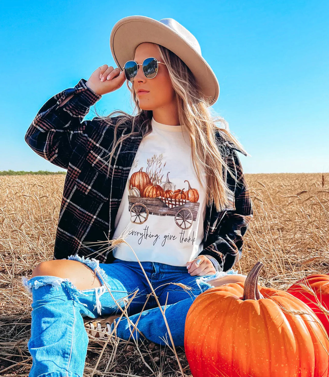 VIBE PREORDER - In Everything Give Thanks Tee