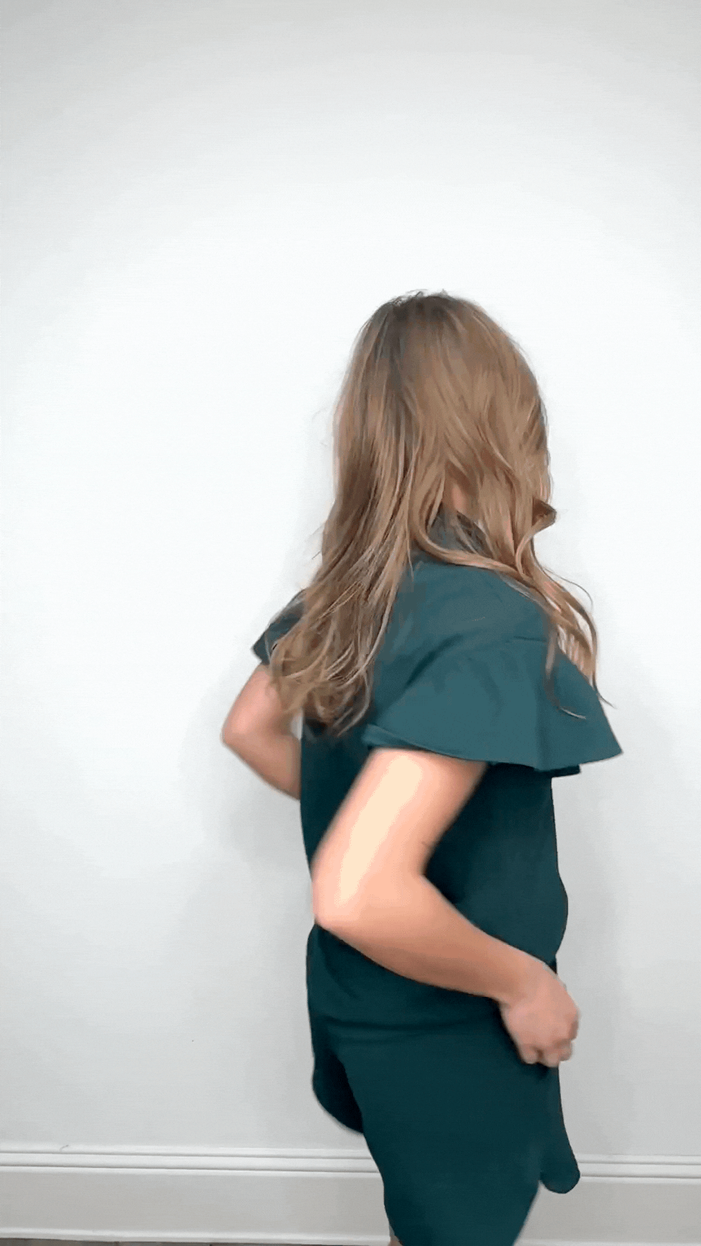 The Halee Knit Shorts - Forest Green