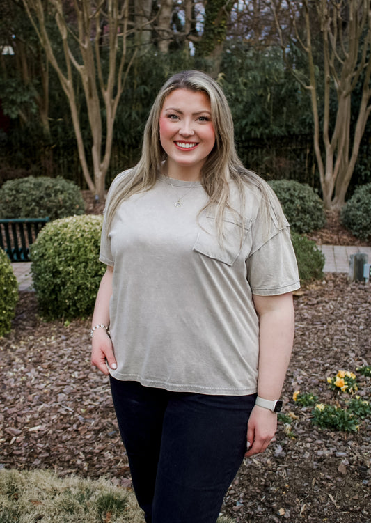CURVY - The Molly Acid Wash Tee - Sleet