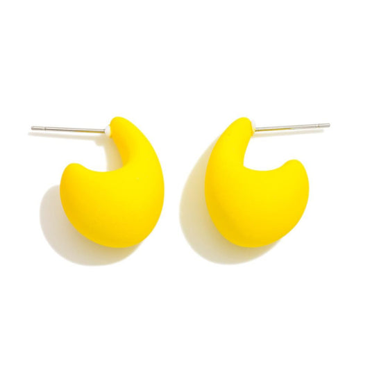 The Elley Earrings - Yellow