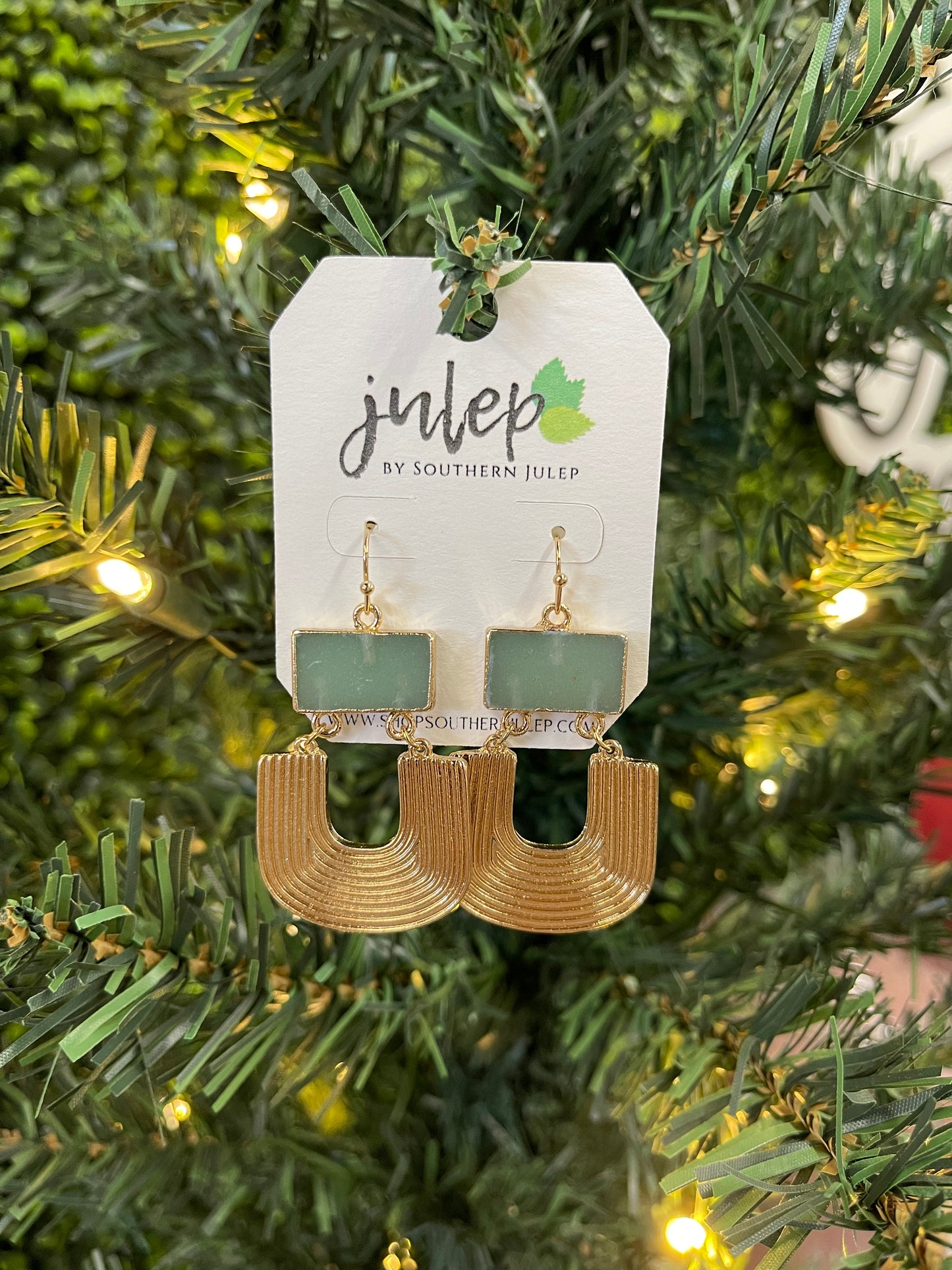 The Julienne Earrings - Mint - Hypoallergenic