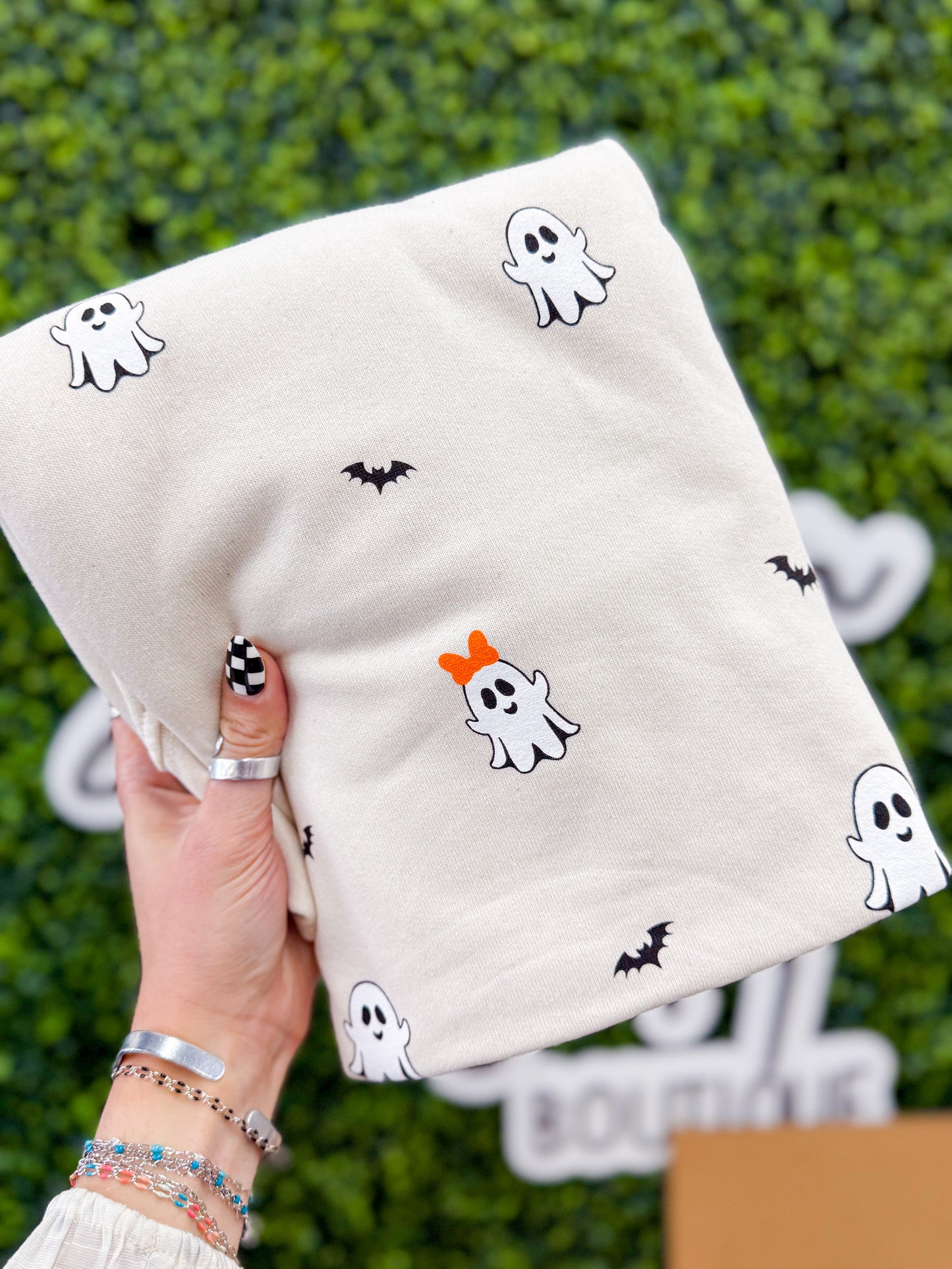 Simply Southern - Cute Ghosties Crewneck - 2025