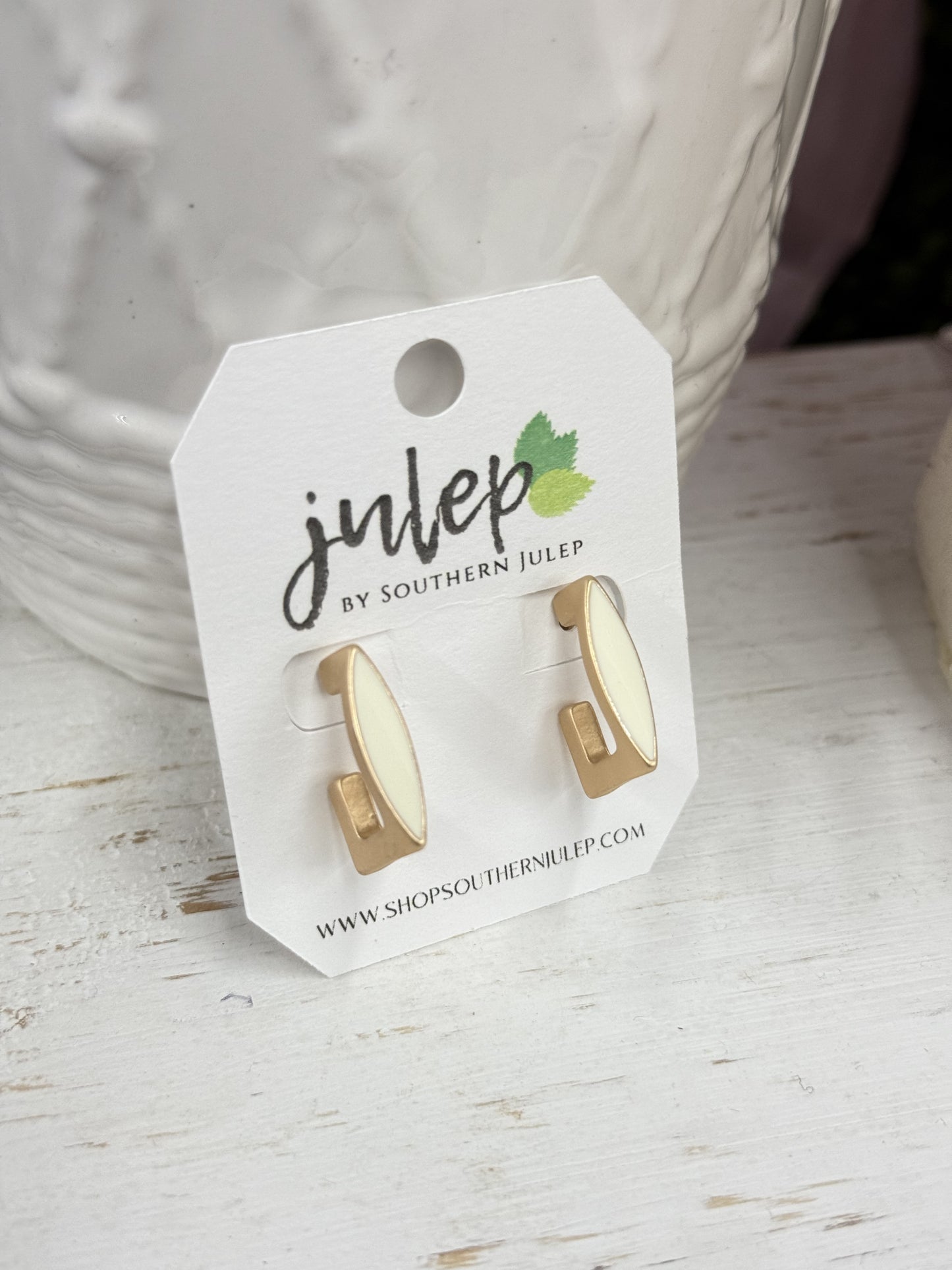 The Wylder Earrings - Gold/Ivory