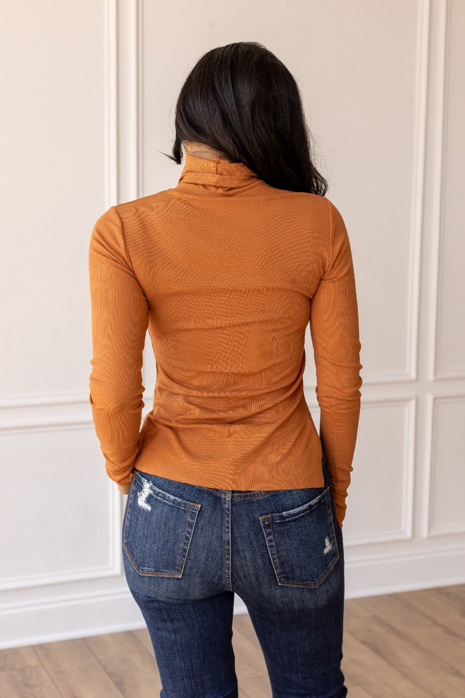 The Georgina Fitted Turtleneck - Rust