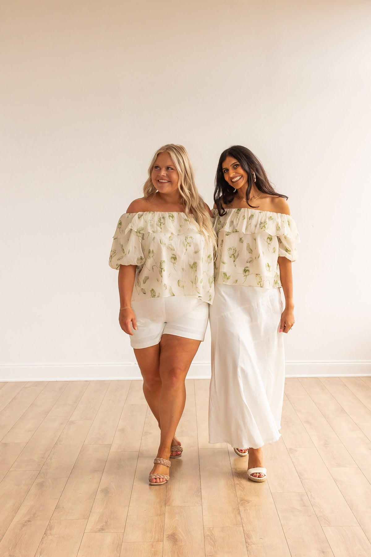 FINAL SALE - The Stella Linen Verse Dress - White