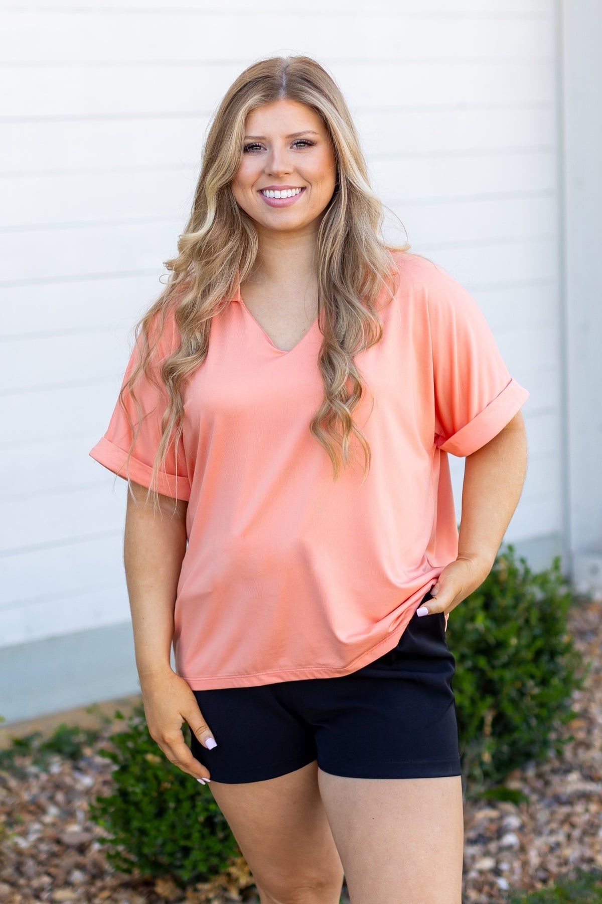 The Cara Collared Top - Coral