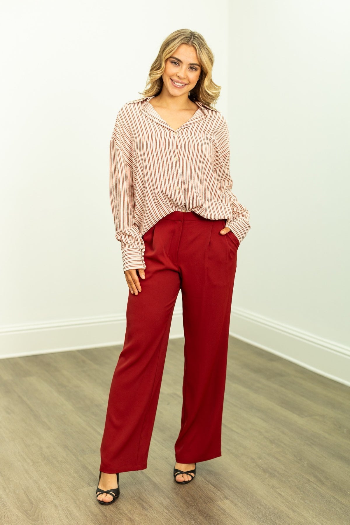 The Nadaline Pleat Front Trousers - Maroon