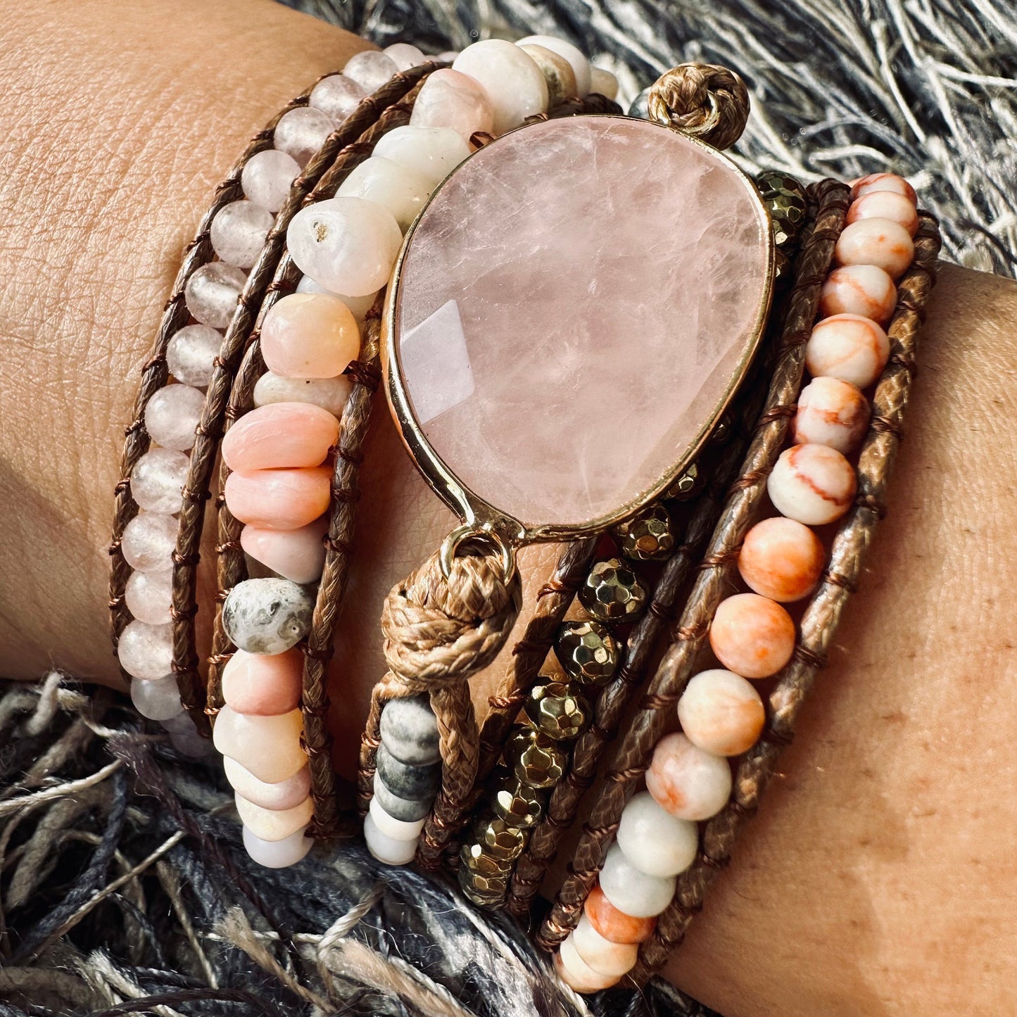 The Long-Strand Bracelet : Himalayan Salt