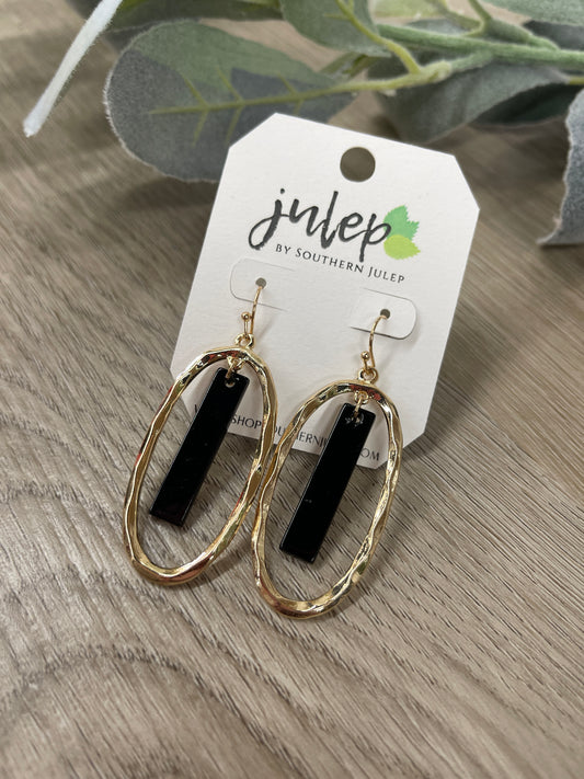 The Alison Earrings - Black