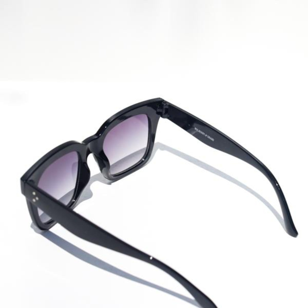 Mulberry and Grand  - Bash Square Block Fashion Sunnies - Boutique Exclusive