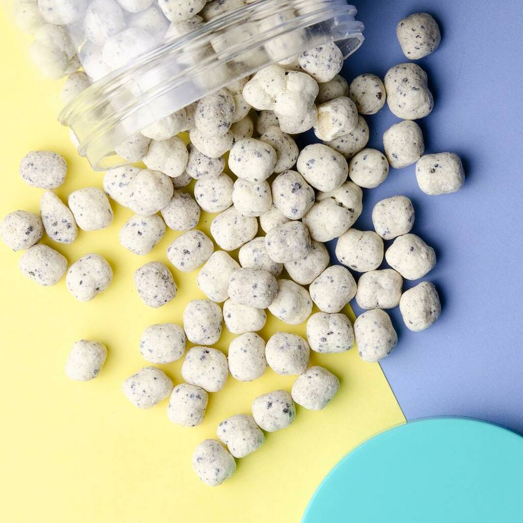 Candy Club - Cookies 'N Cream Bites