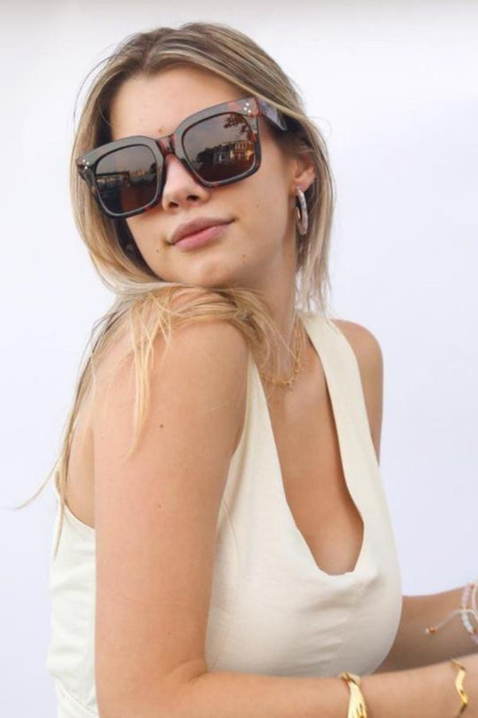 Mulberry and Grand  - Bash Square Block Fashion Sunnies - Boutique Exclusive