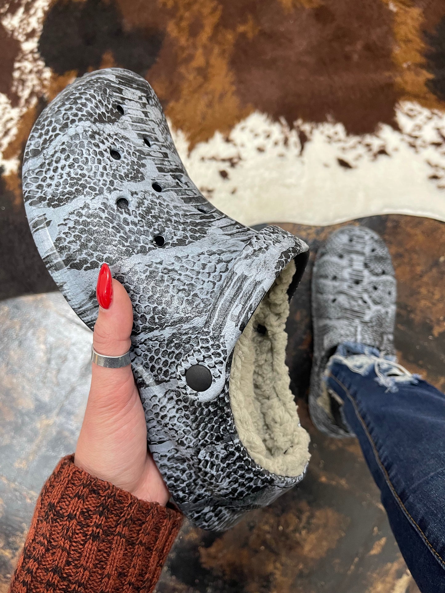 Simply Southern - Unisex Fleece Lined Clogs - Snake