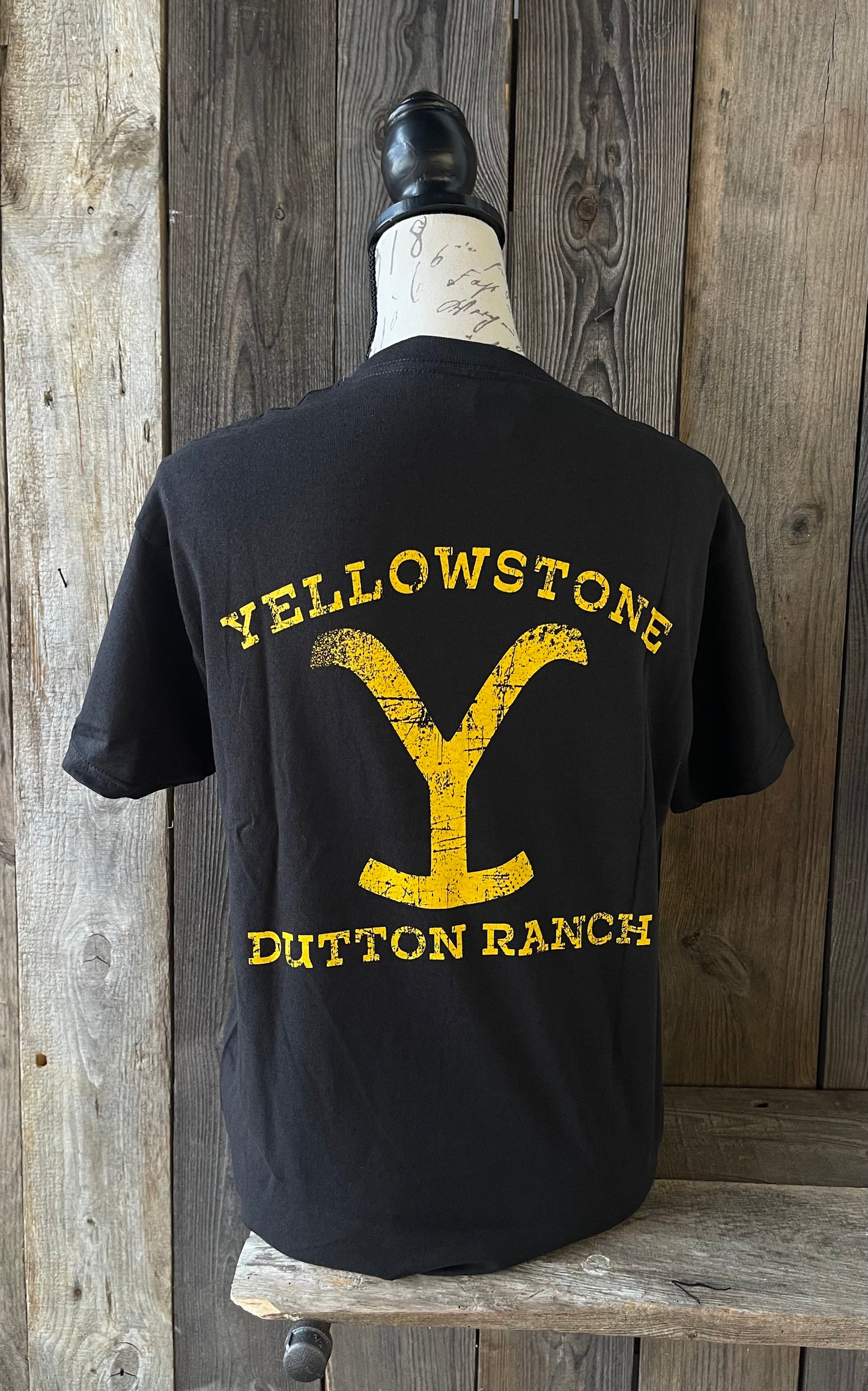 Yellowstone Dutton Ranch Distressed Graphics Tee