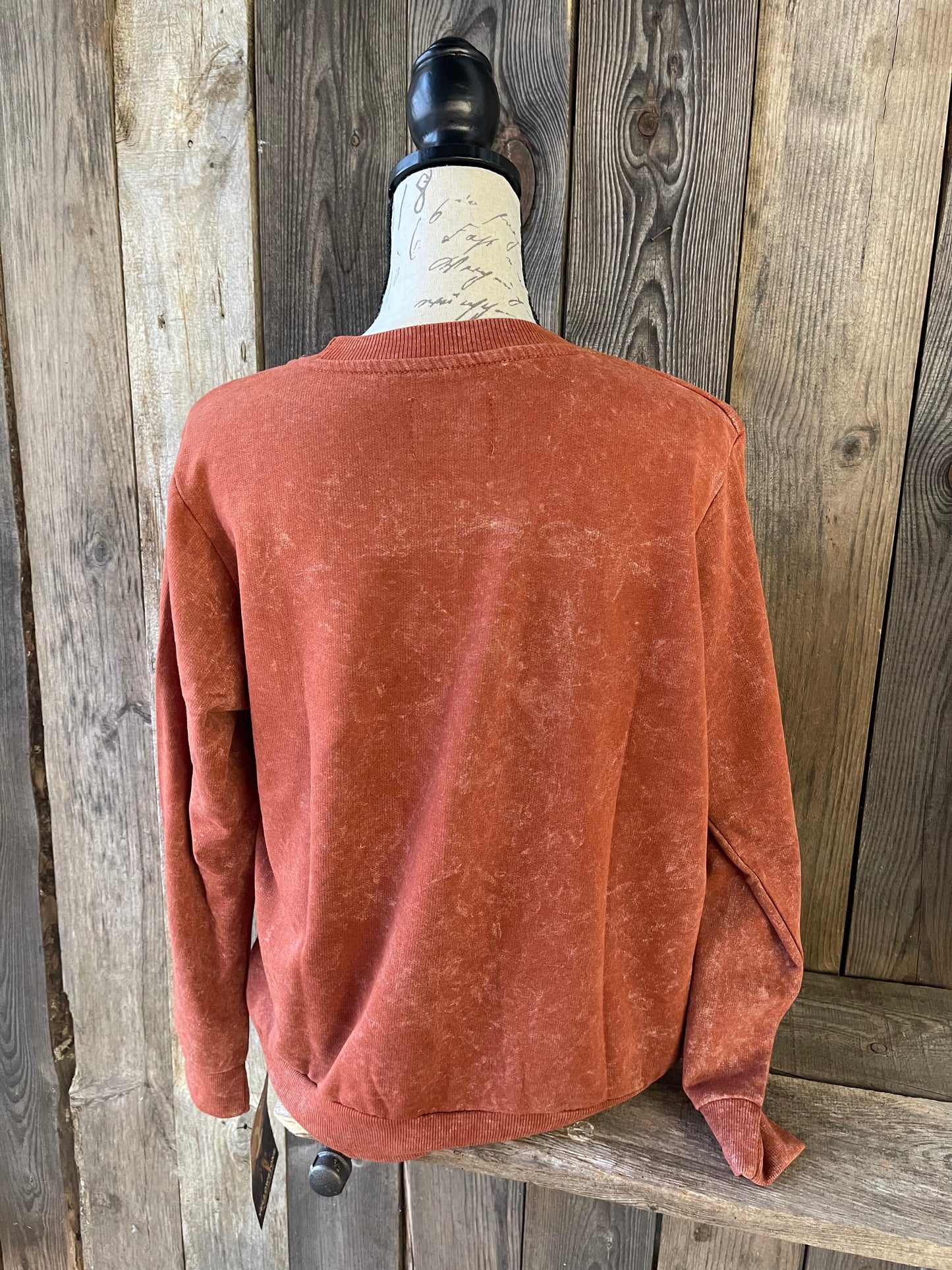 Yellowstone Logo Bronco Rider Mineral Wash Sweatshirt / Rust