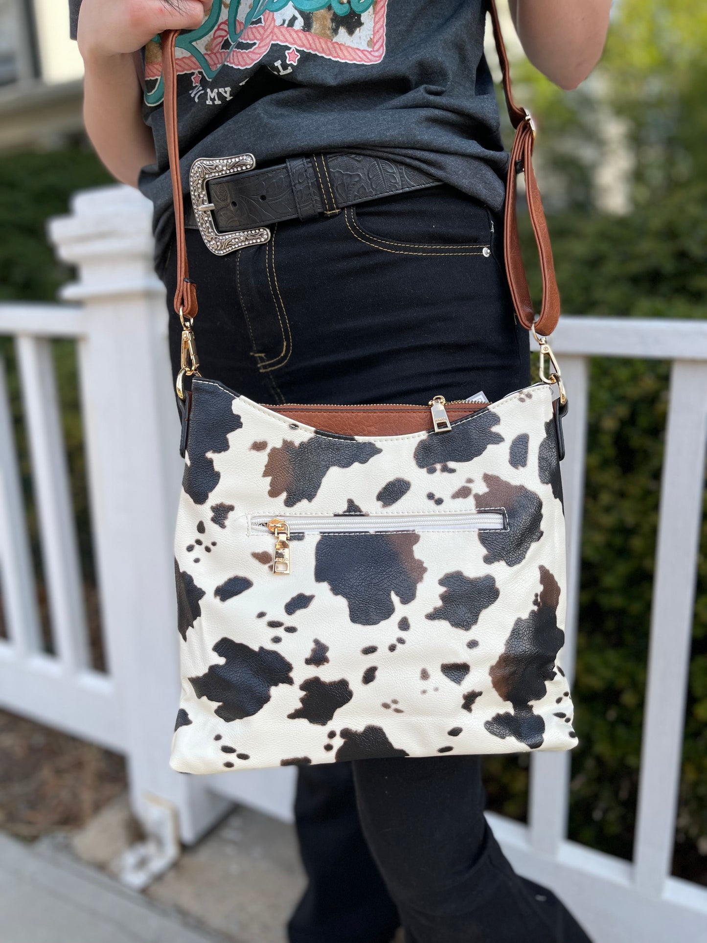 The Lanie 3 Compartment Crossbody Bag - Cow