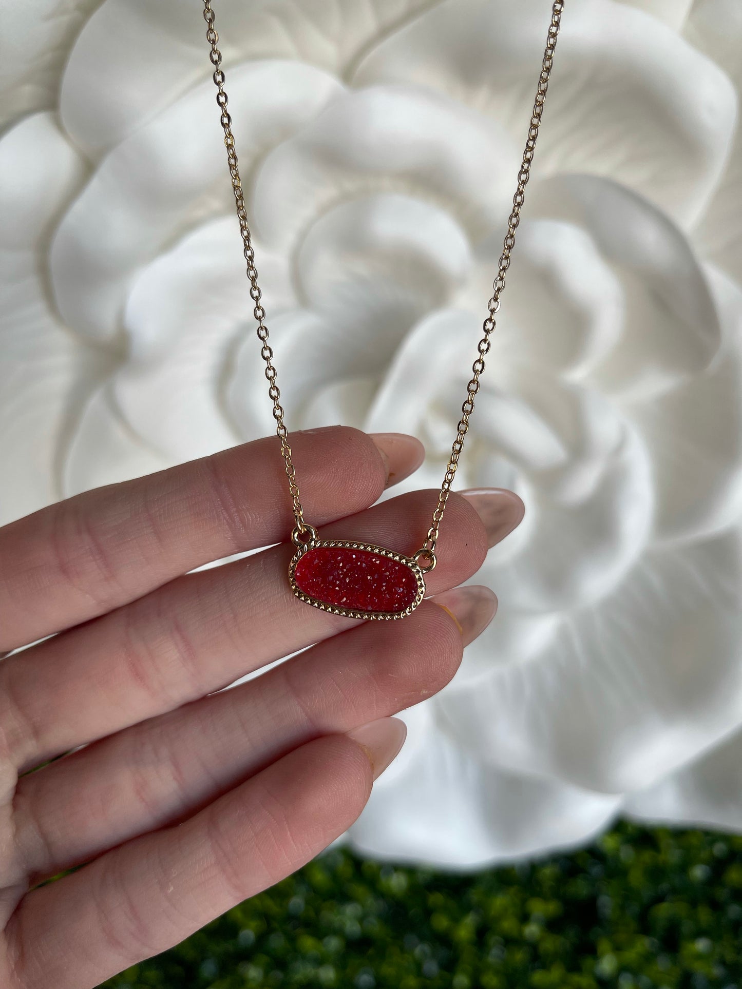 Dainty Oval Druzy Pendant Necklace & Earrings Set - Red on Gold